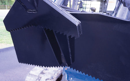 Blue Diamond Log Grapple — close-up of the grapple jaws