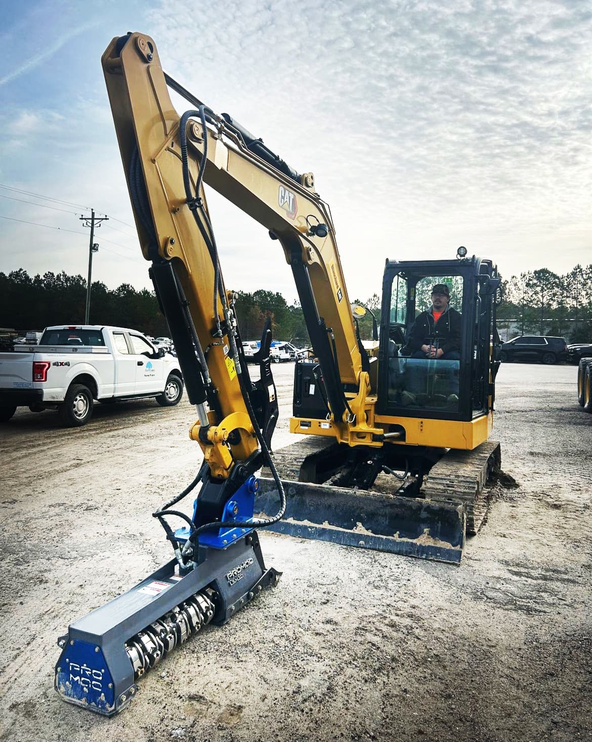 PROMAC LSM series working photo — representative configuration
