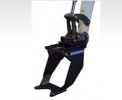 Blue Diamond Tree Grubber — close-up of the excavator-mounted grubber tines